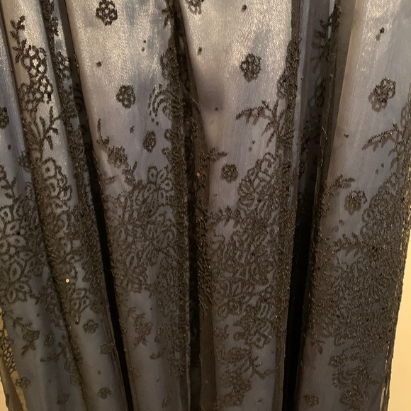 Adrienne Papell Boutique size 8 dress - Picture 4 of 7